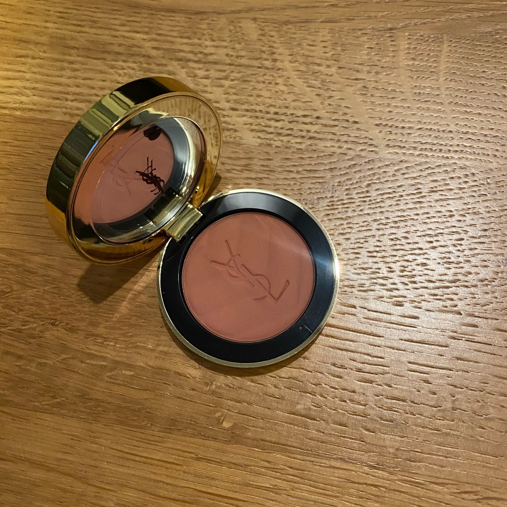 YSL make me blush